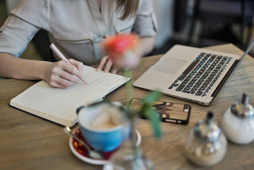 image showing content writer