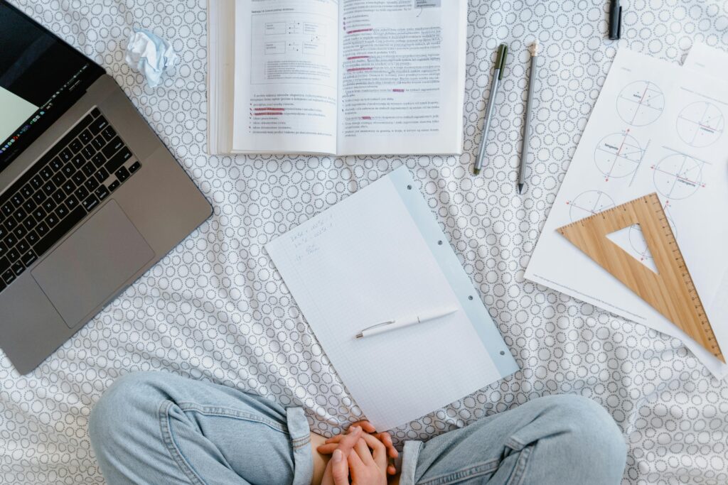 image showing a man using AI tools to get study schedule